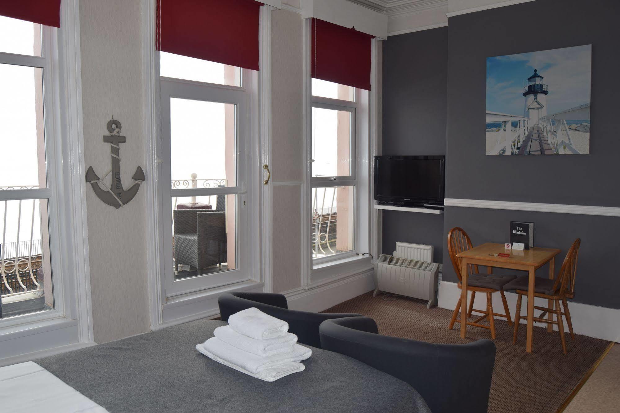 Bed & Breakfast The Blenheim 3*